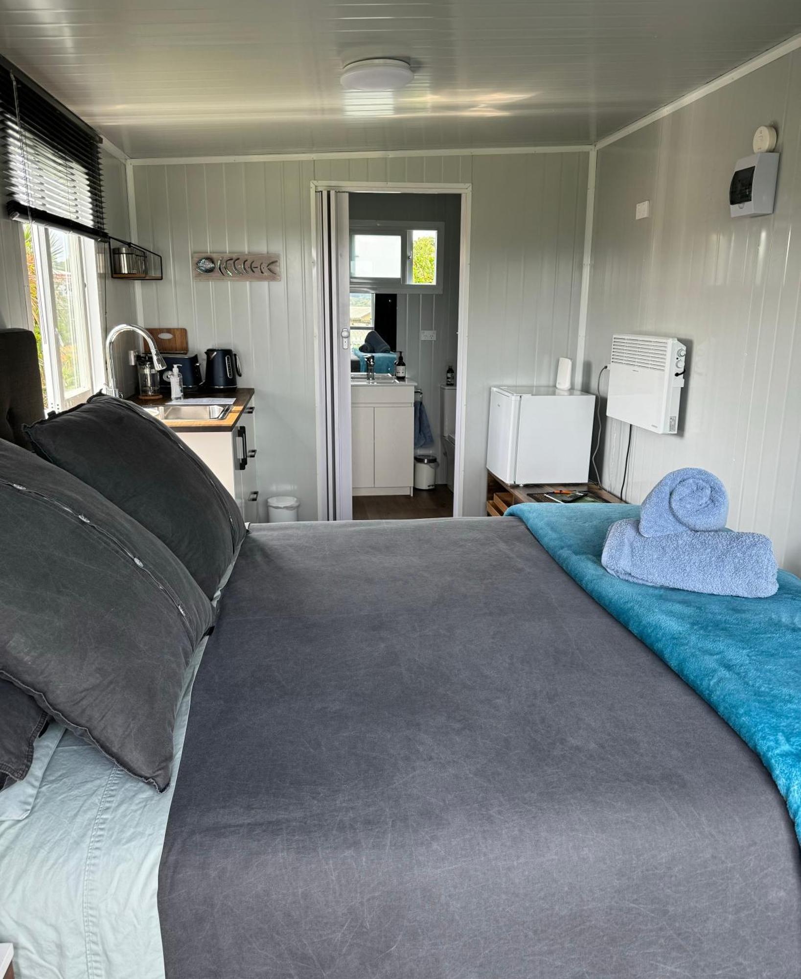 Raglan Seaview Cabin Kültér fotó
